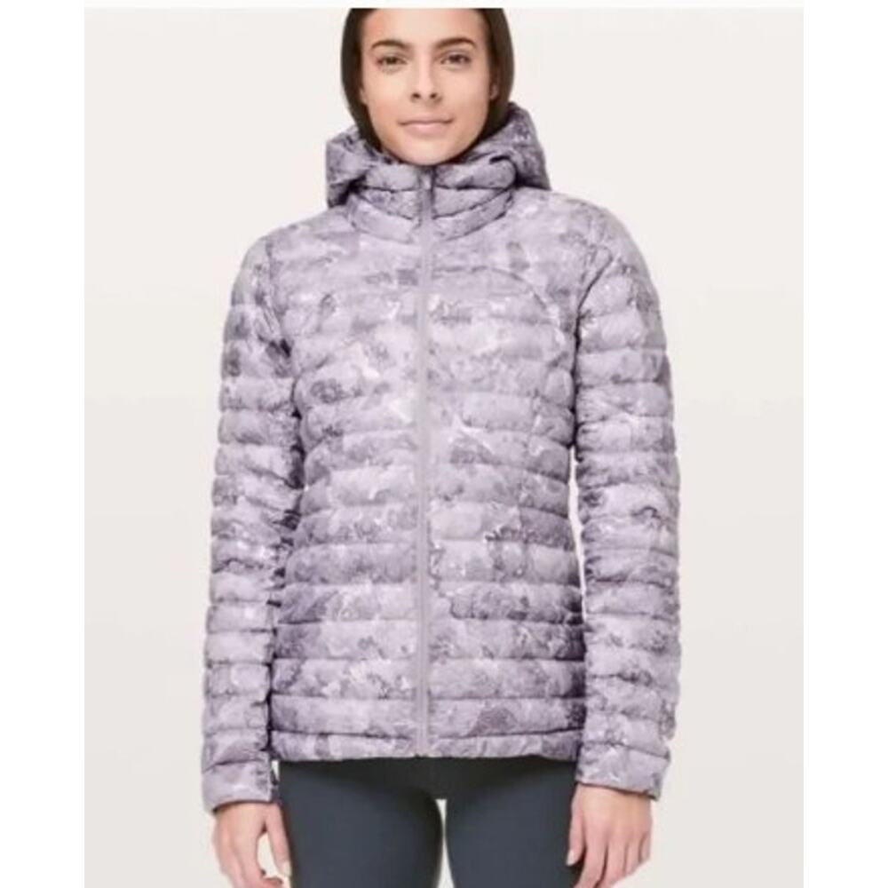 Lululemon Athletica Goose Down Packable Hooded Jacket Size 10 Pack It Down Again